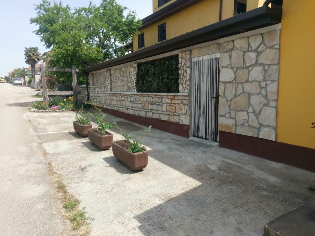 Apartments Ingrid Novigrad Istria Εξωτερικό φωτογραφία
